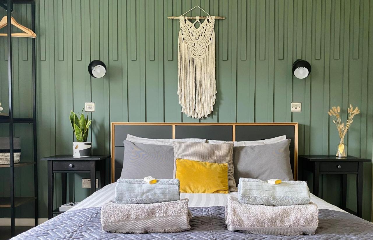 Spacious Room In The Centre Of Portree Esterno foto