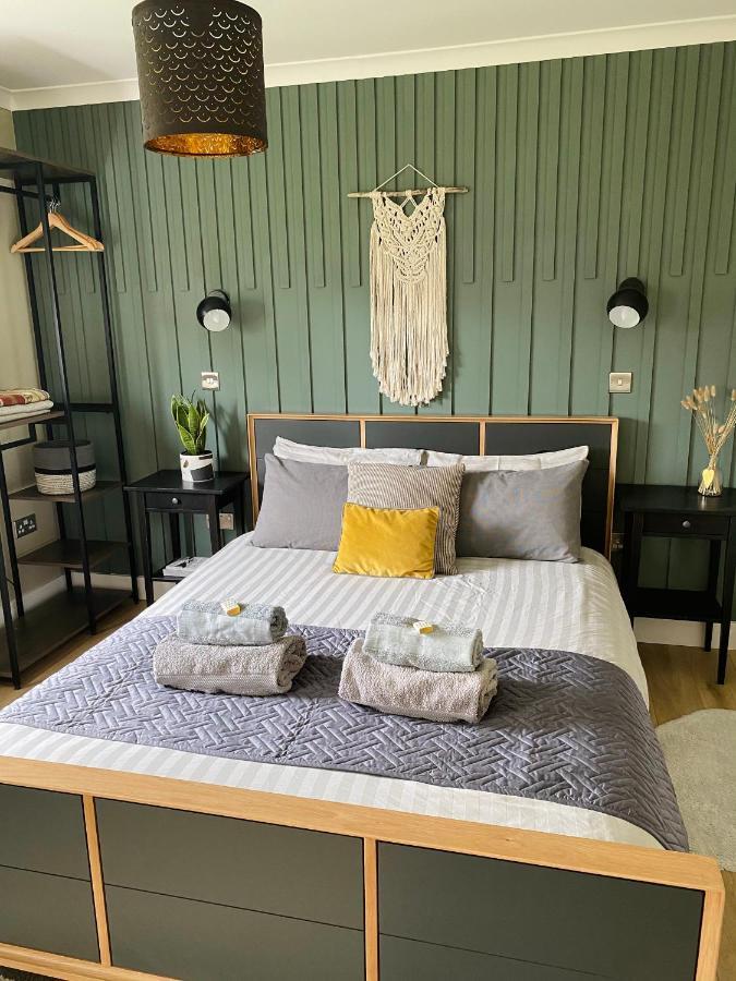 Spacious Room In The Centre Of Portree Esterno foto